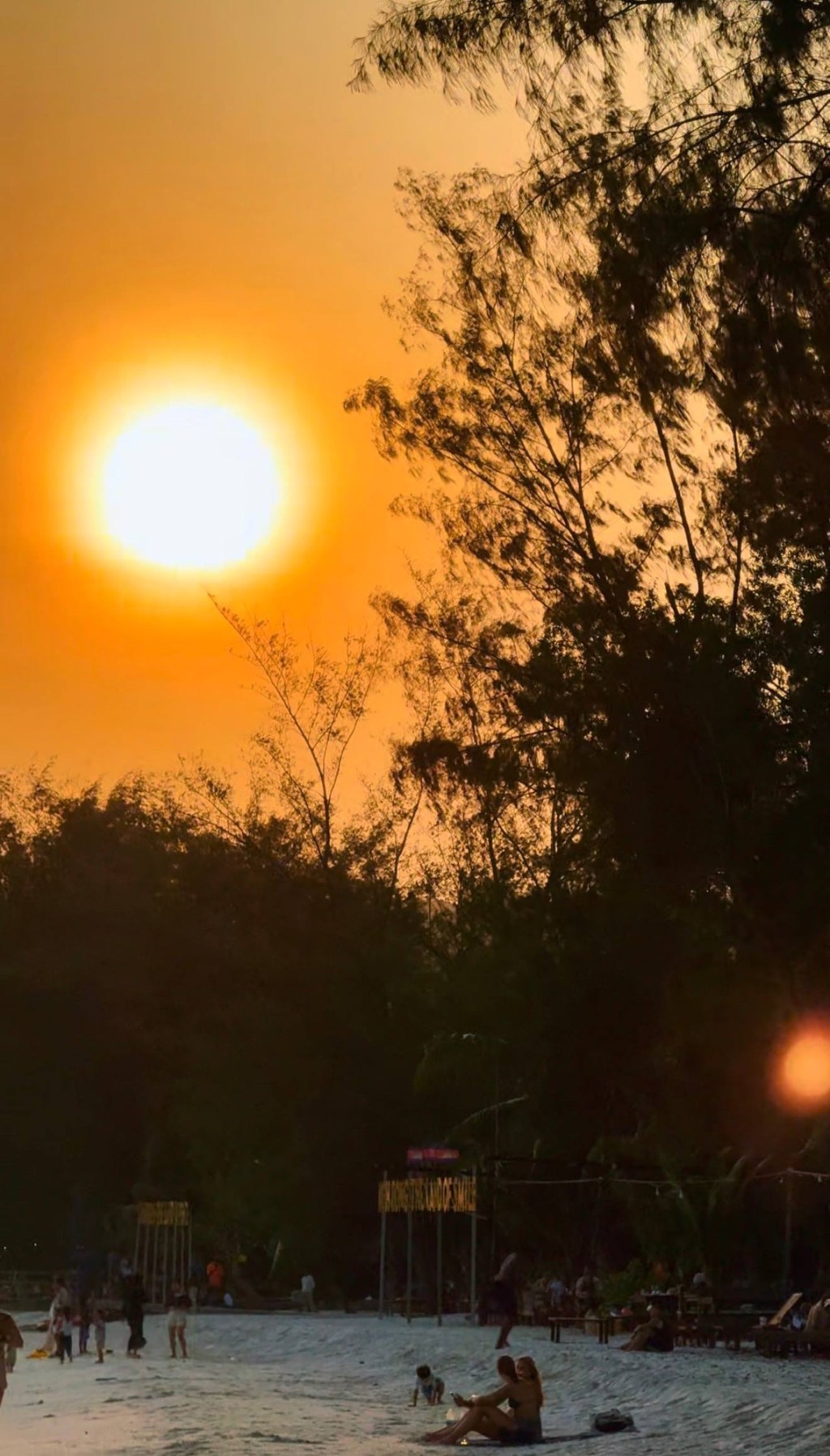 Koh Rong is a paradise? #kohrong #paradise #island #beach&nbsp;#travel