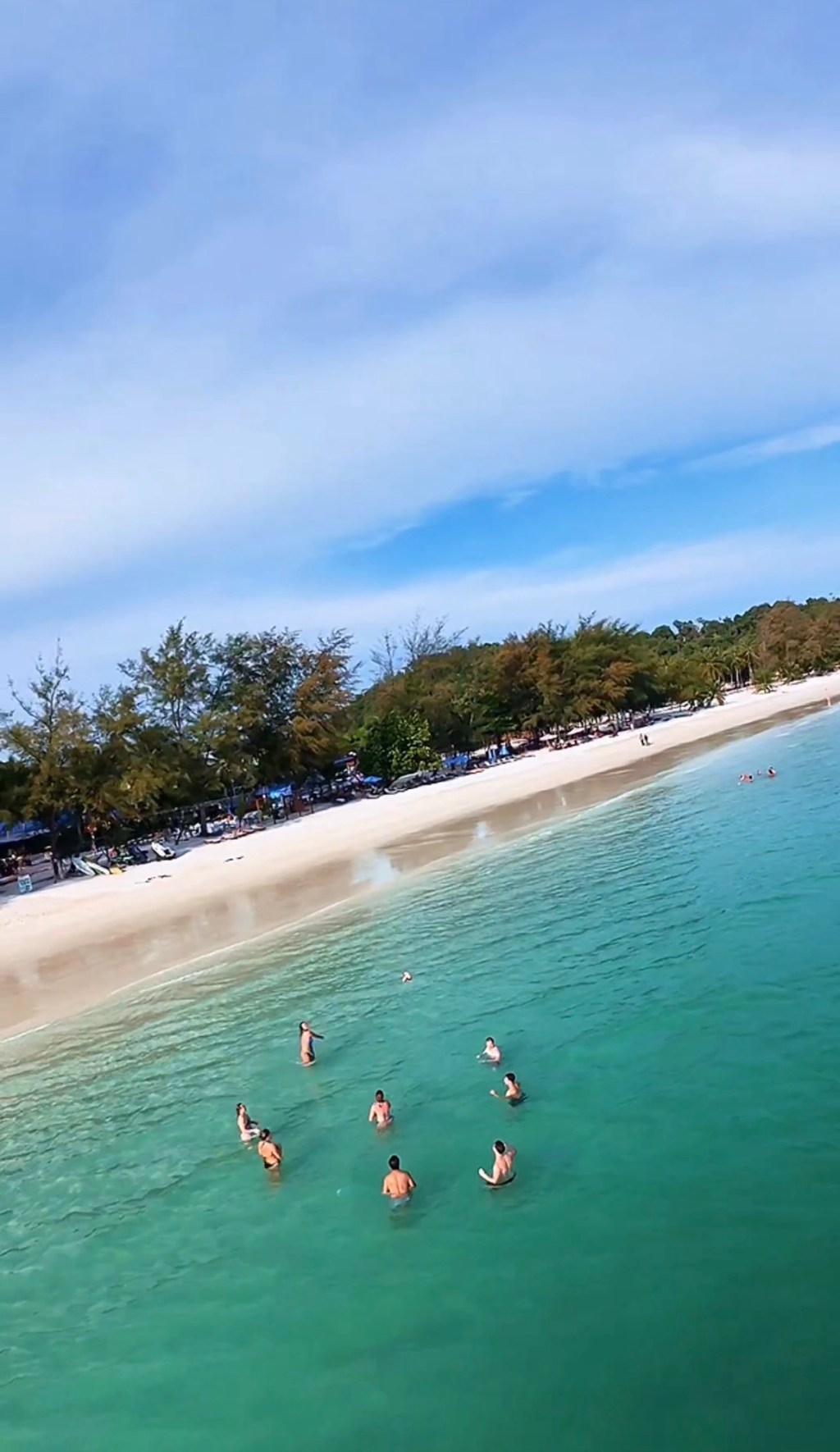 Why Koh Rong? ហេតុអ្វីជាកោះរ៉ុង? #why #kohrong #island #beach&nbsp;#paradise